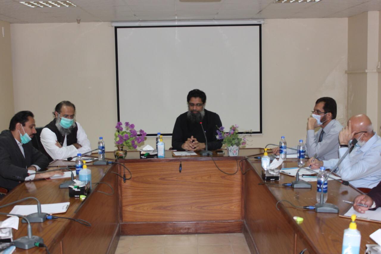 The Chancellor, Prof. Dr. Hameedullah Kazi, and Acting Vice-Chancellor, Prof. Dr. Ahmed Waliullah Kazi visit Isra University, Karachi Campus and conduct meeting with its Executive Officers regarding Convocation 2021.